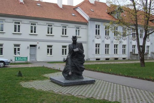 Paminklas Hugo Scheu Paminklas Hugo Scheu