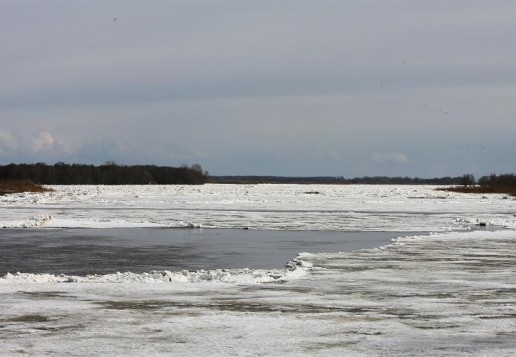 Ledų sangrūda ties Rusnės sala Ledų sangrūda ties Rusnės sala