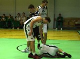 II kėlinio pabaigoje kairės kojos traumą patyrė rezultatyviausias "Šilutės" žaidėjas Vitalis Pancerevas II kėlinio pabaigoje kairės kojos traumą patyrė rezultatyviausias "Šilutės" žaidėjas Vitalis Pancerevas. Nuotraukos Gintaro Radzevičiaus
