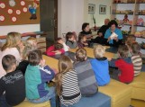Skaitytojais tampama ir atrandamas kelias į biblioteką jau nuo mažumės Skaitytojais tampama ir atrandamas kelias į biblioteką jau nuo mažumės