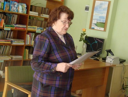 Filomena Kitova skaito savo eiles