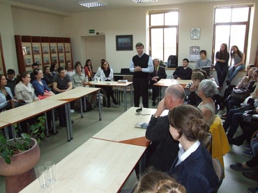 Fridricho Bajoraičio viešojoje bibliotekoje vyko vieša diskusija pavadinimu „Šilutė–Briuselis: 8 metai Europos Sąjungoje“