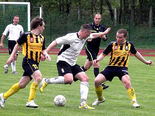 Šilutėje oficialiai atidarytas futbolo sezonas Šilutės žinios