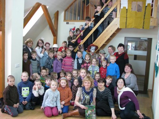 Nuotaikingos vaikų žiemos atostogų pabaigtuvės bibliotekoje