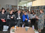 Renginio svečius sveikina Pagėgių savivaldybės viešosios bibliotekos direktorė Elena Stankevičienė