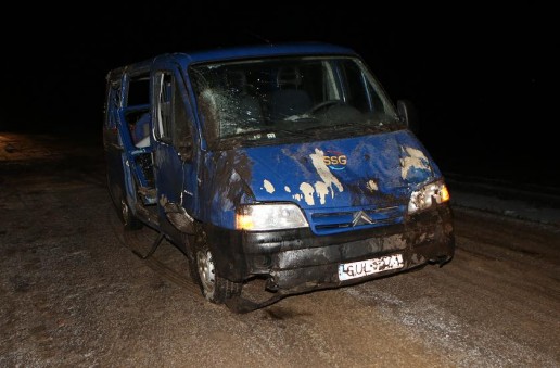 Sudaužytas mikroautobusiukas