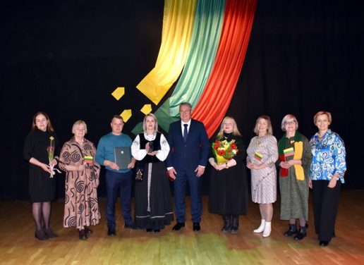 Astos Andrulienės ir Justinos Ipek nuotraukos