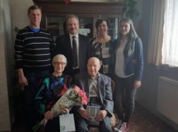 Pasveikinti ilgaamžiai