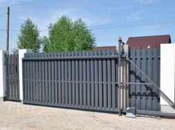 Kuo ypatinga stumdomų vartų automatika?