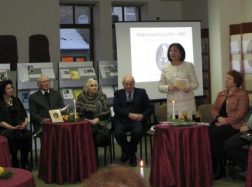 Bibliotekoje prisimintas dainininkas Antanas Bajerčius