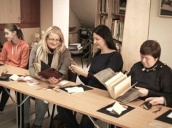 Didįjį šeštadienį – pažintis su knygrišyste