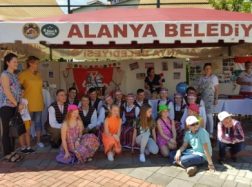 „Saulė“ – Tarptautiniame Alanijos festivalyje