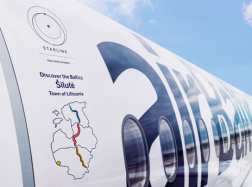 „AirBaltic“ savo lėktuvą pavadino Šilutės miesto vardu