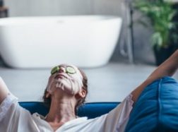 Neįtikėtini veido kaukių privalumai, apie kuriuos privalai žinoti