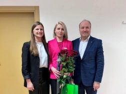 „Metų specialisto“ nominacija apdovanota šilutiškė Jovita Naujokienė