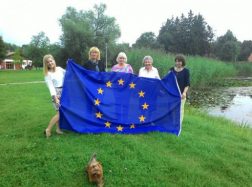 Europos vėliava iškelta Ventės rago švyturyje ir Šilutėje