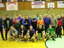 Kalėdinio stalo teniso varžybose – atkakli kova