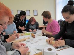 Traksėdiškiai bandė prakalbinti angelus