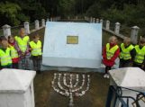 Inkaklių UDC vaikai su mokytojais dalyvavo Tarptautinės komisijos inicijuotame Lietuvos žydų genocido aukų atminimo dienos paminėjime „Atminties kelias“
