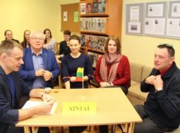 Intelektualus žaidimas „Lietuvos fanų ringas“ Vainute