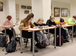 Nacionaliniam diktantui pasirinktas Birutės Jonuškaitės tekstas „Milinė“