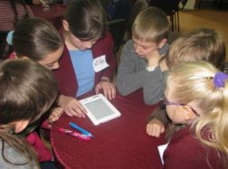 Knyga ir informacinės technologijos