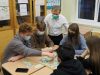 Šilutės pirmosios gimnazijos bendruomenė  išbandė šilutiškiams sukurtą stalo žaidimą