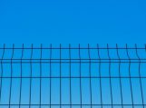 Kodėl segmentinės tvoros yra vienas populiariausių pasirinkimų?
