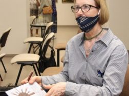 Vydūno draugijos nariai bibliotekoje pristatė naujas knygas