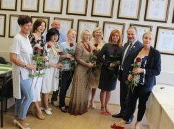 Padėkota Moksleivių dainų šventės kolektyvų vadovams