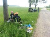 Avarija Juodžių kaime – nukentėjo vairuotojas ir keleivis