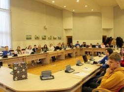 Savivaldybėje posėdžiavo jaunieji politikai