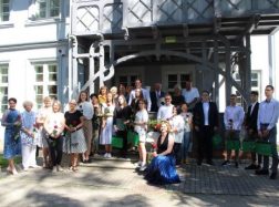 Apdovanoti šimtukininkai iš Pamario