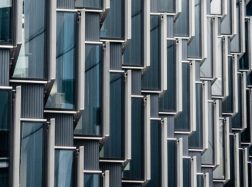 Aliuminio konstrukcijos langams