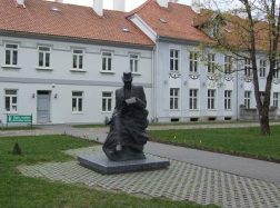 Rytų Prūsijos dvaras vakar ir šiandien