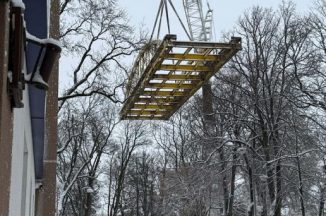 Geltonasis tiltas nukeltas