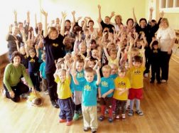 Auksiniais lapais pasipuošęs lopšelis – darželis “Žibutė” paminėjo savo 36-ąjį gimtadienį