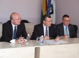 Nuotraukoje (iš kairės) Arūnas Valinskas, Raimondas Šukys ir Jonas Jučas. Nuotraukos Gintaro Radzevičiaus