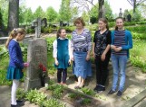Senosiose Žemaičių Naumiesčio kapinėse aplankė kunigo, laikraščio ,,Svečias“ leidėjo Fridriko Megniaus kapą.