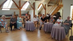 Kūrybinės saviraiškos klube „Ars littera“ narės