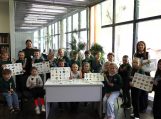 2026-05-14 - Vydūno viešojoje bibliotekoje pirmokai žengė į žaliąjį kūrybos pasaulį (8)