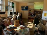 2026-10-02 - Kentrių biblioteka įsuko senjorus į muzikinį žiniaratį (6)